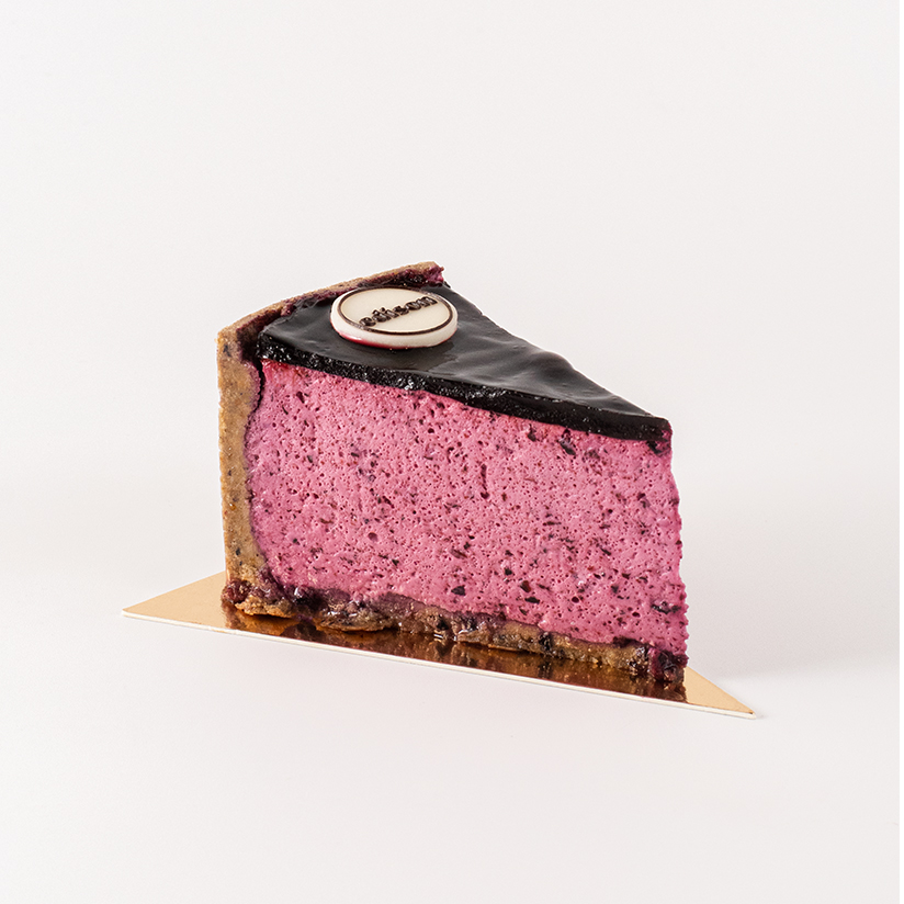 Чізкейк чорничний з лакрицею